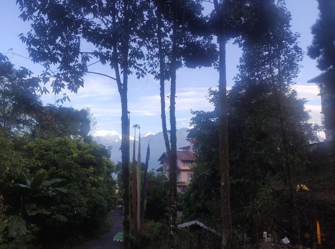 Ifseen Villa 佩林 外观 照片